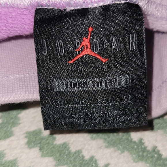 Womens Jordan Flight Fleece Shorts 'Violet Shock' - Picture 7 of 7